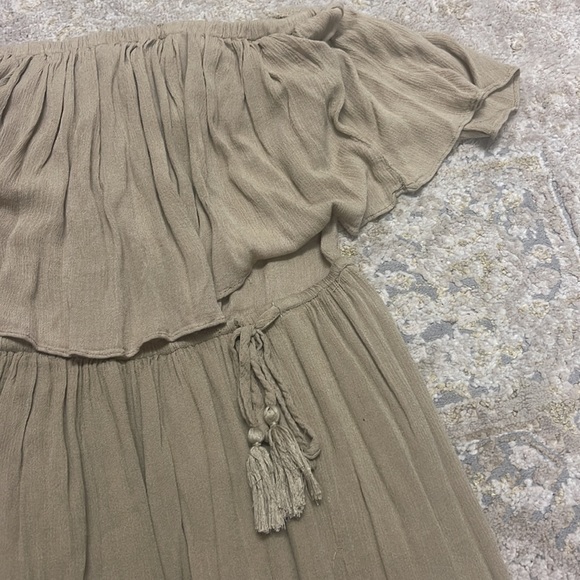 Mustard Seed Boho Strapless Maxi Dress with Side Split and Cutout Back (size m) - Picture 2 of 5